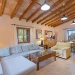 Holiday Home Es Barracar - Cmi105 By Interhome